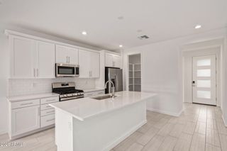 5343 W ROYAL PALM Road, Glendale, AZ 85302