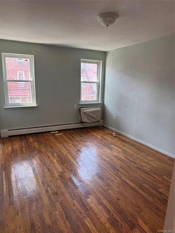 17 Paerdegat 8th Street 2, Brooklyn, NY 11236