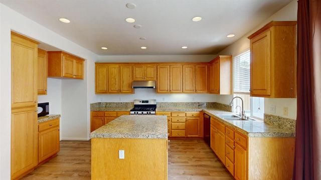 3732 McIntosh Ave, Ceres, CA 95307