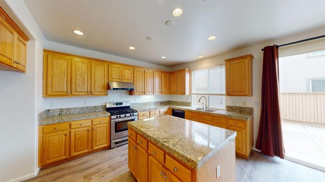 3732 McIntosh Ave, Ceres, CA 95307