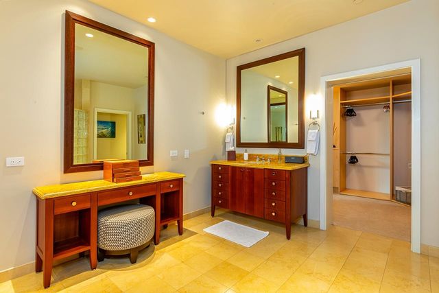 3800 Wailea Alanui Dr Ph 208, Kihei, HI 96753