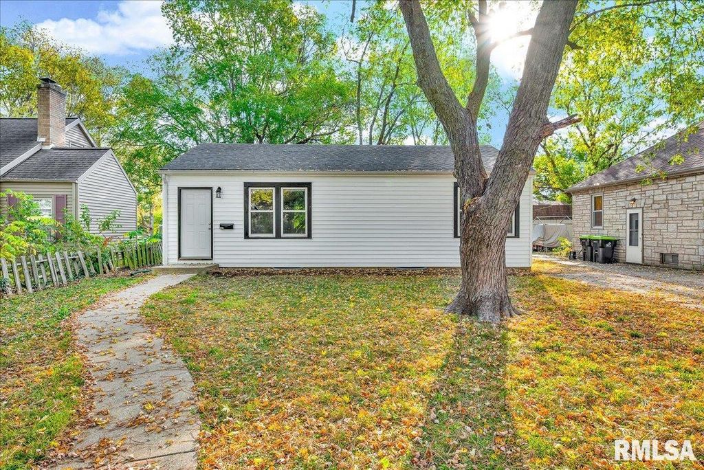 514 N 5TH Street, Chillicothe, IL 61523