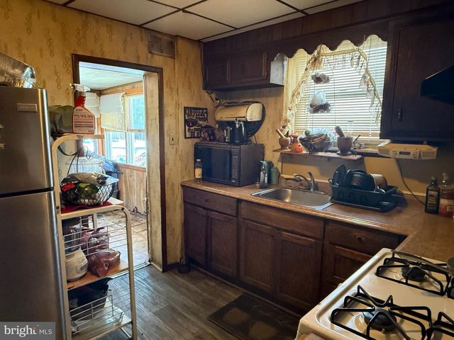 45 FRANKLIN ST, Trenton, NJ 08611