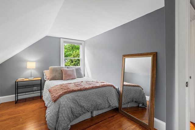 61 Pine Ridge Dr, Franklin, MA 02038