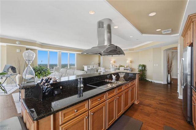 4545 Commerce St Unit 2501, Virginia Beach, VA 23462