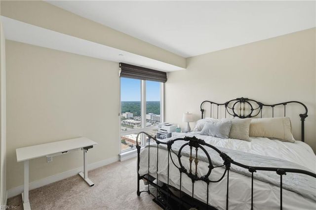 4545 Commerce St Unit 2501, Virginia Beach, VA 23462