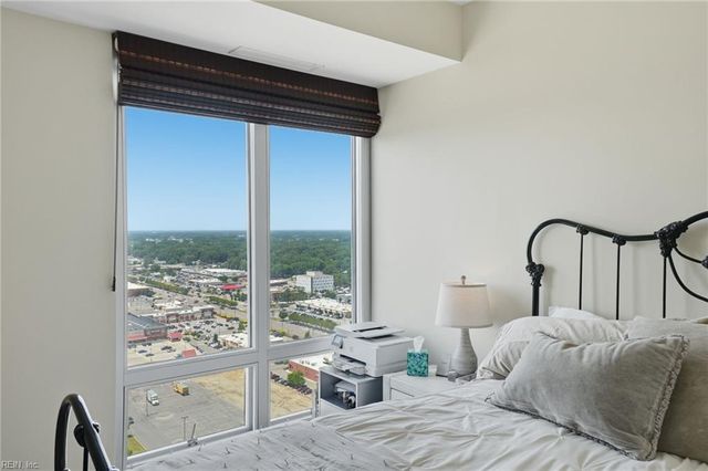 4545 Commerce St Unit 2501, Virginia Beach, VA 23462