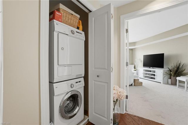 4545 Commerce St Unit 2501, Virginia Beach, VA 23462