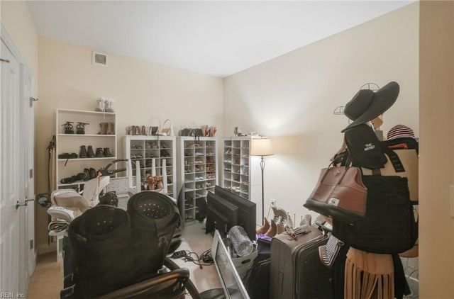 4545 Commerce St Unit 2501, Virginia Beach, VA 23462