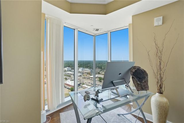 4545 Commerce St Unit 2501, Virginia Beach, VA 23462