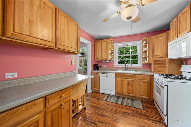 3201 Kemman Avenue, Brookfield, IL 60513