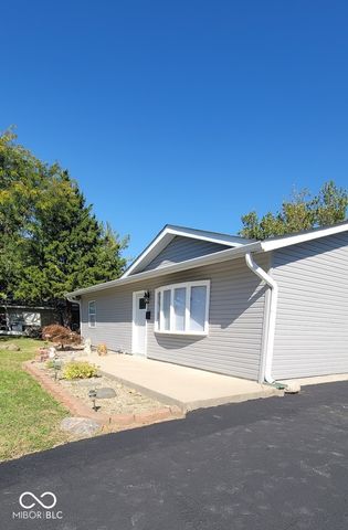 539 Delbrook Drive, New Whiteland, IN 46184