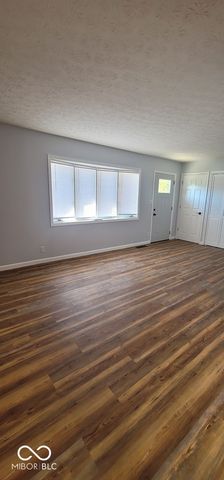 539 Delbrook Drive, New Whiteland, IN 46184