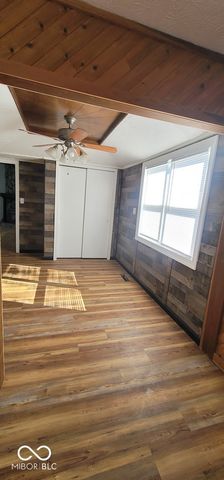 539 Delbrook Drive, New Whiteland, IN 46184
