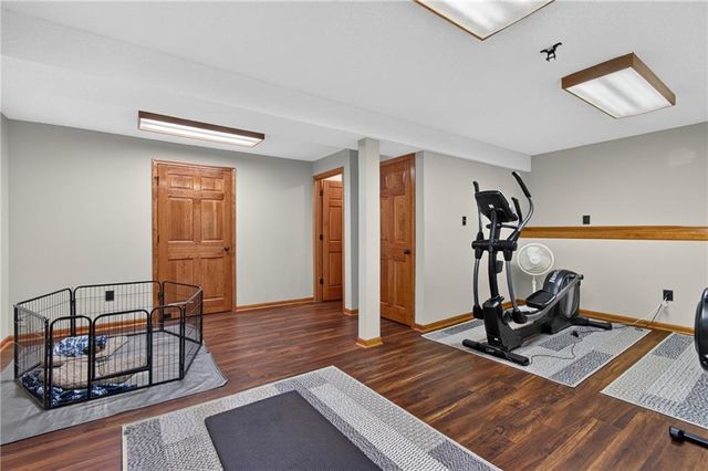 212 SE Bingham Drive, Lee's Summit, MO 64063
