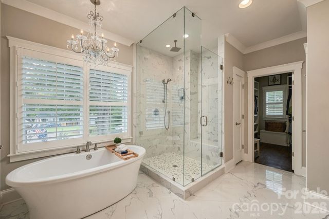 3135 E Ford Road, Charlotte, NC 28205