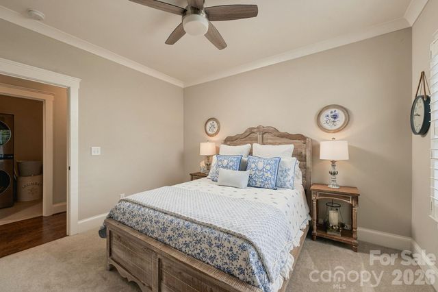 3135 E Ford Road, Charlotte, NC 28205