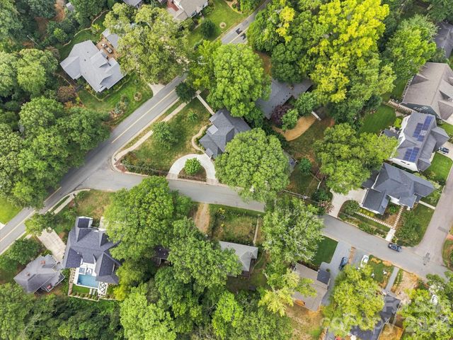 3135 E Ford Road, Charlotte, NC 28205
