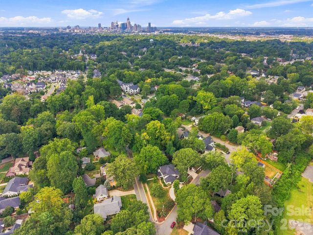 3135 E Ford Road, Charlotte, NC 28205