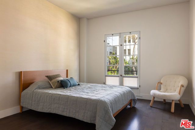 109 N Sycamore Avenue 102, Los Angeles, CA 90036