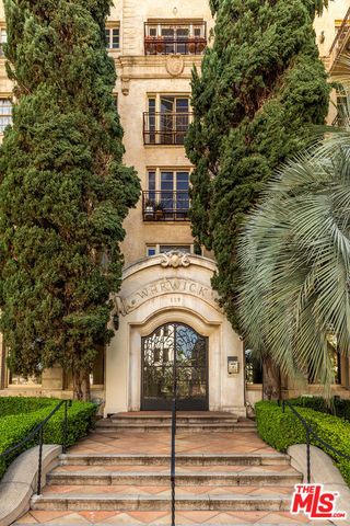 109 N Sycamore Avenue 102, Los Angeles, CA 90036