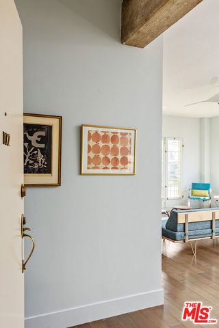 109 N Sycamore Avenue 102, Los Angeles, CA 90036