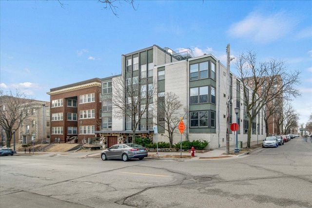 821 Douglas Avenue 104, Minneapolis, MN 55403