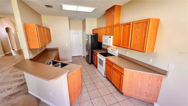 9906 SHADOW CREEK DRIVE, Orlando, FL 32832