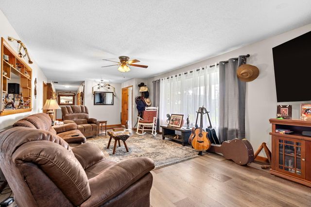 150 Jim Linegar Lane, Branson West, MO 65737
