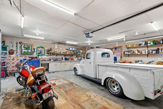 150 Jim Linegar Lane, Branson West, MO 65737