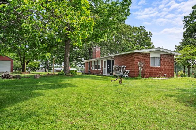 150 Jim Linegar Lane, Branson West, MO 65737