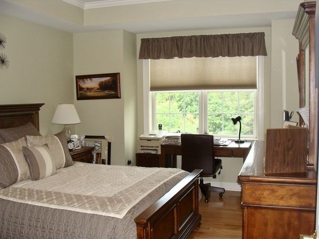 350 Greene St 403, North Andover, MA 01845
