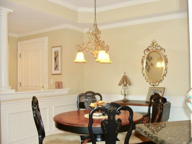 350 Greene St 403, North Andover, MA 01845
