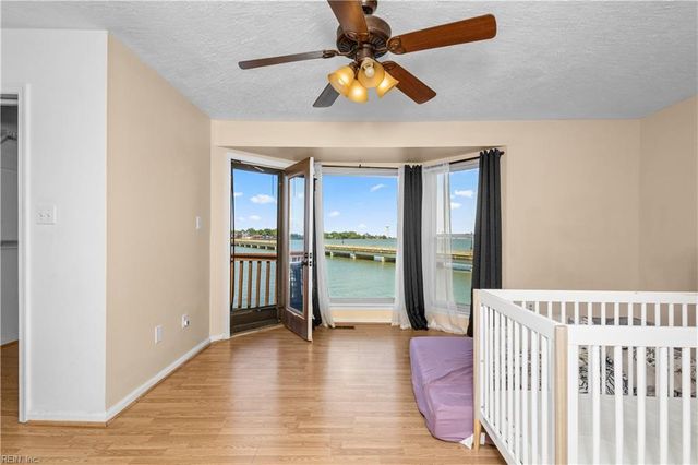 63 Waters Edge CIR, Hampton, VA 23669