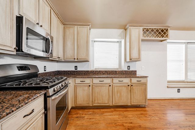 1875 Crestlake Drive, Rockwall, TX 75087