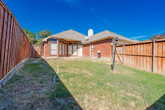 1875 Crestlake Drive, Rockwall, TX 75087