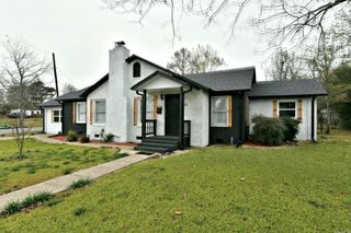 1311 Reeves Ave, Mena, AR 71953