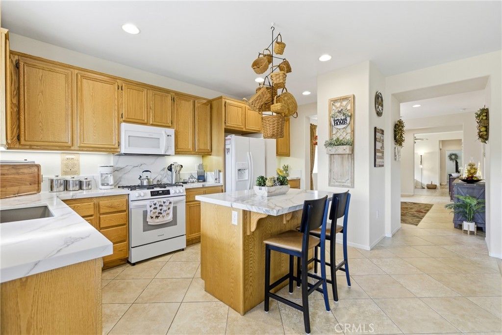 Image 10 of property listing at 8731 Mann Lane, Hemet, CA 92545