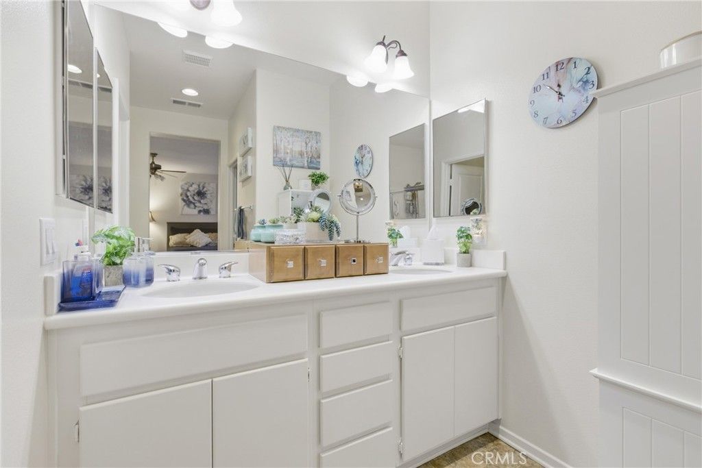 Image 20 of property listing at 8731 Mann Lane, Hemet, CA 92545