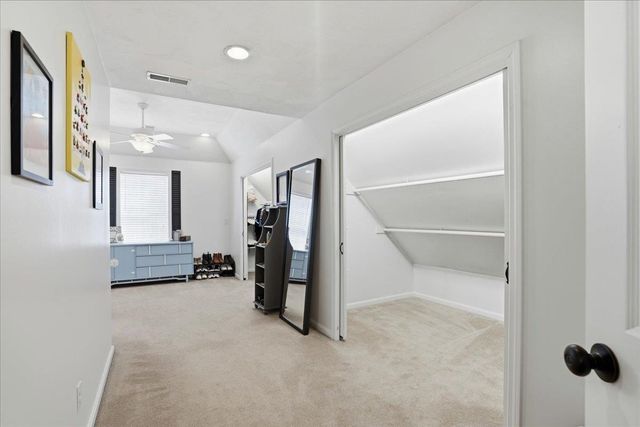 59 Post Road, Hooksett, NH 03106