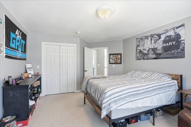 59 Post Road, Hooksett, NH 03106