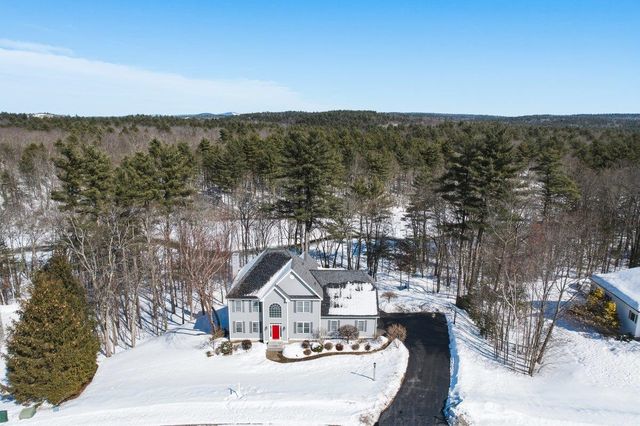 59 Post Road, Hooksett, NH 03106