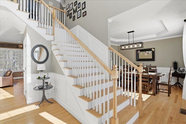 59 Post Road, Hooksett, NH 03106