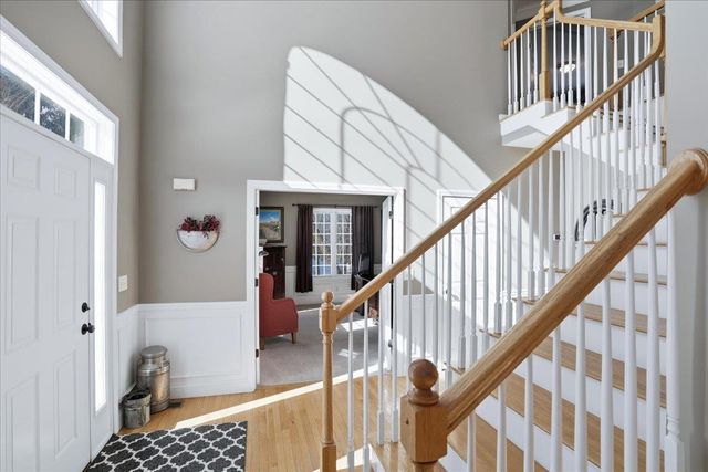 59 Post Road, Hooksett, NH 03106