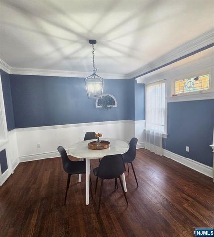 7-20 Fern Street, Fair Lawn, NJ 07410