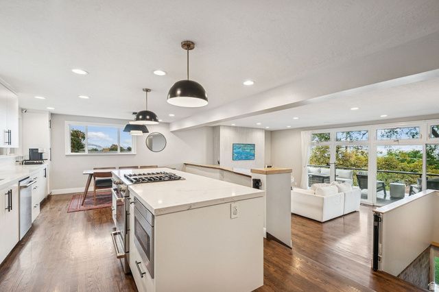 1876 S 2600 E, Salt Lake City, UT 84108