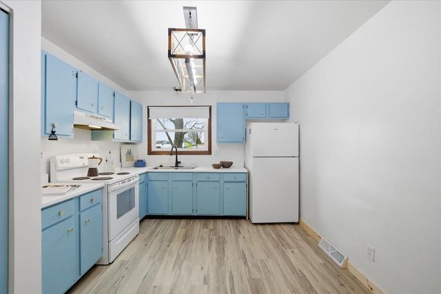 9608 W Bradley ROAD, Milwaukee, WI 53224