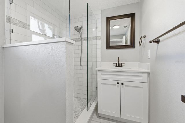 7198 121ST WAY, Seminole, FL 33772