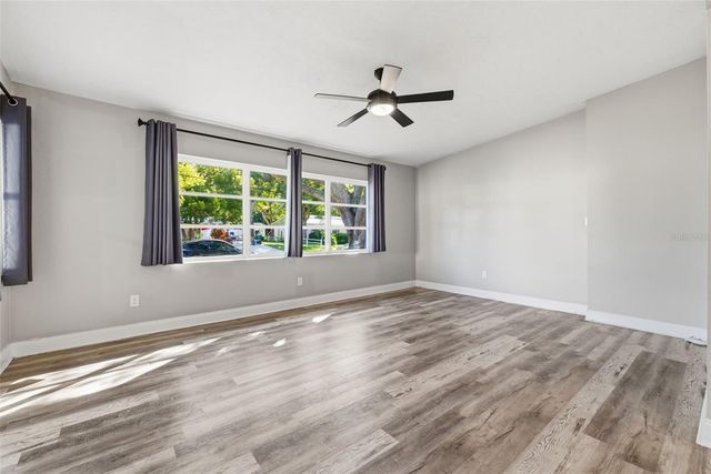 7198 121ST WAY, Seminole, FL 33772