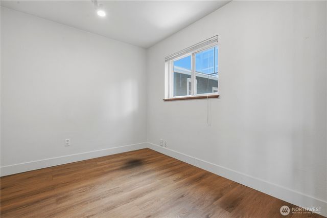 1 Dravus Street, Seattle, WA 98109